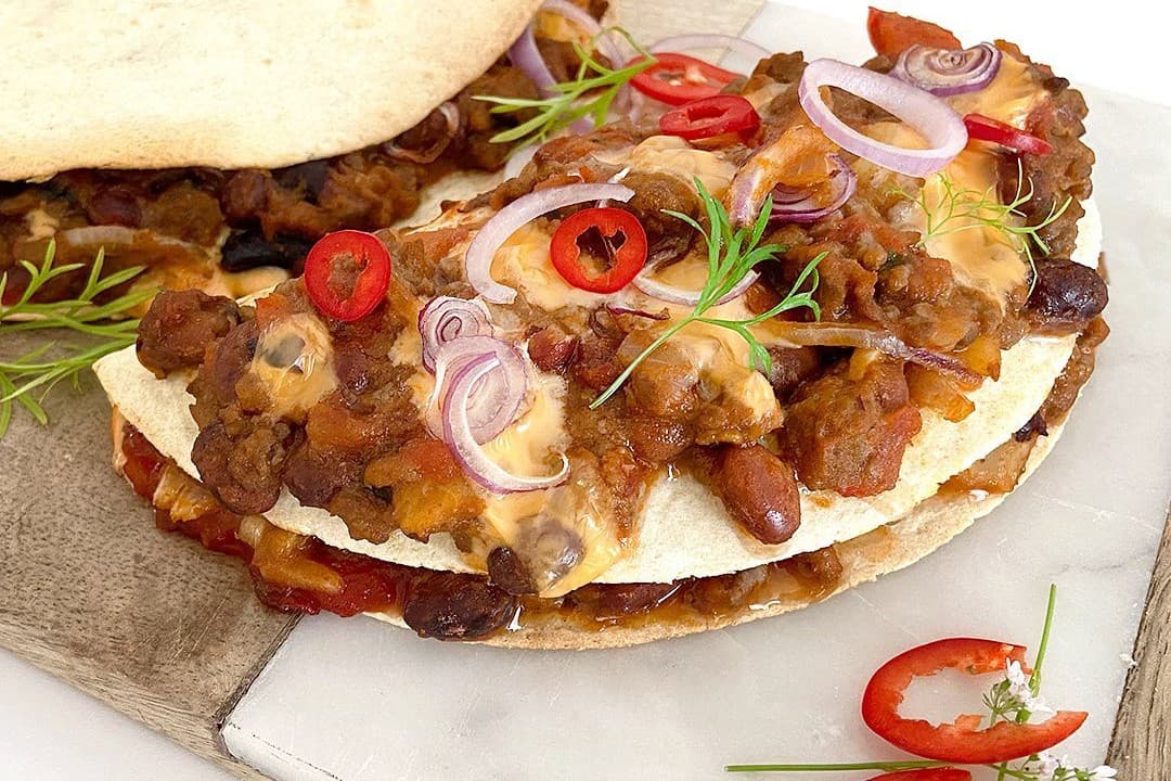 Receptfoto van Chili wrap met restjes chili